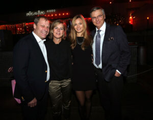 1.FC Köln:
Abschlußfeier in den Rheinterassen:
Markus Ritterbach (l) + MdB Wolfgang Bosbach (r)
copy: Rainer Dahmen